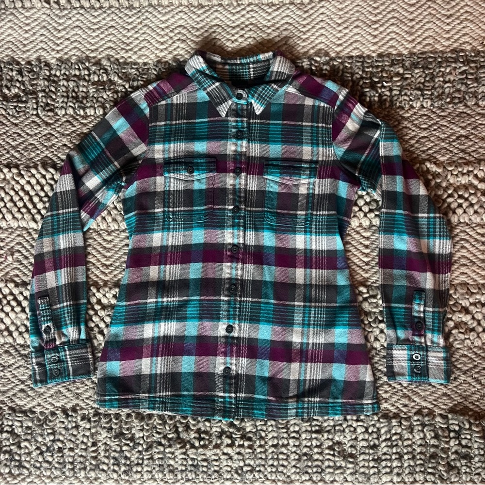 Patagonia Teal and Purple Plaid Organic Cotton Fjord Flannel Button Down Shirt
